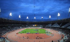 开云官方app入口-当日本压制遇见西决接管，阿坎吉如何用东方智慧破解曼联困局