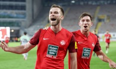 开云下载-包含沙尔克04抢分成功，德甲排名有所上升的词条