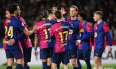 开云体育视频直播-巴伦西亚主场大胜奥萨苏纳，保持不败势头的简单介绍