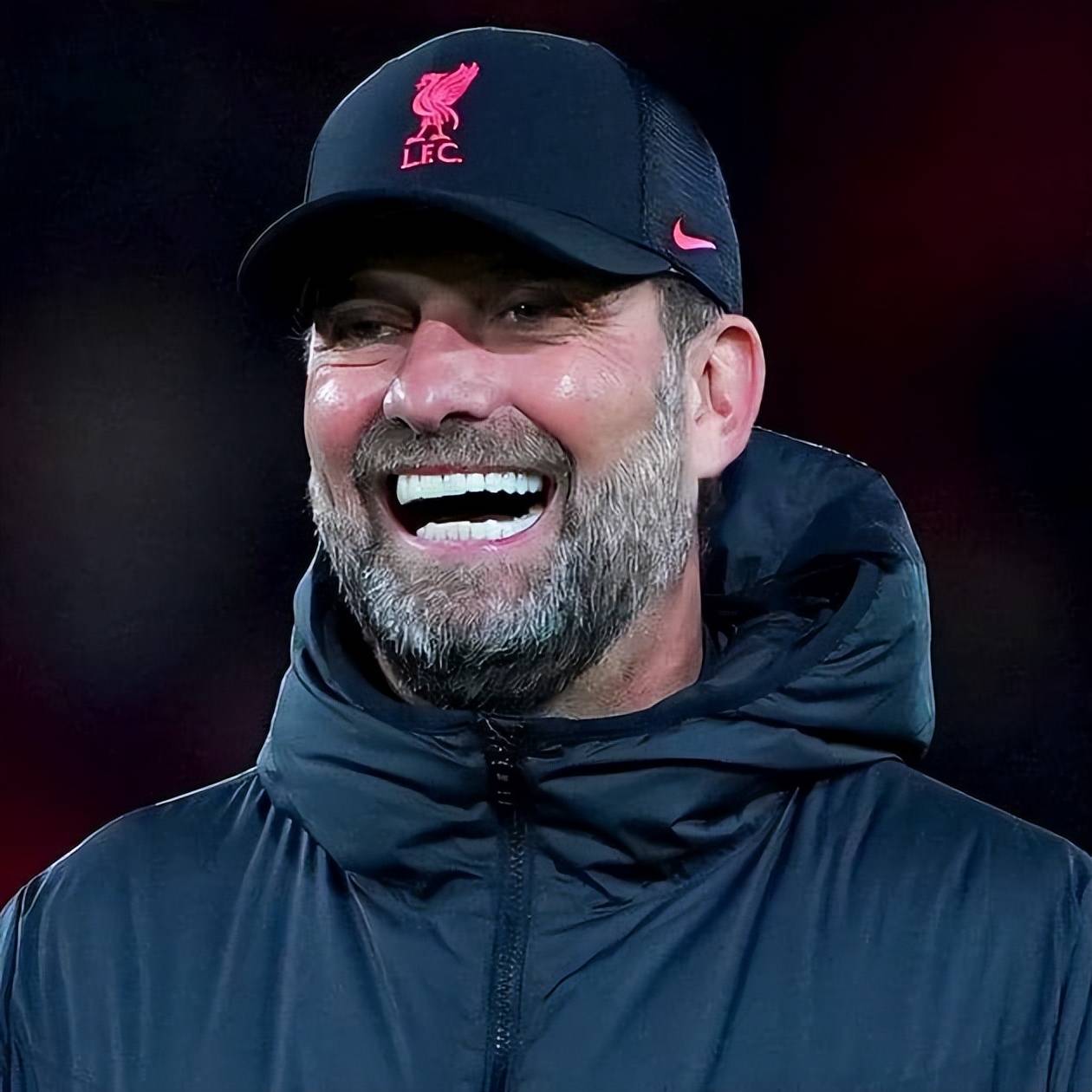 包含科威特主帅换帅冲刺合格赛事冠军的词条