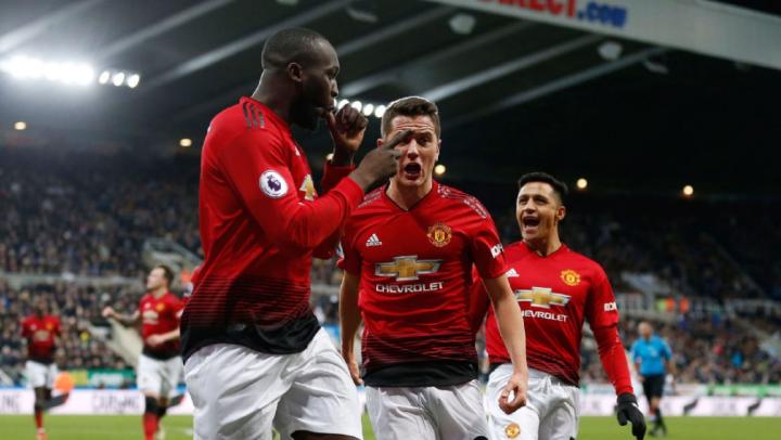 战术高潮频出，搅乱对方节奏，胜负未定的简单介绍