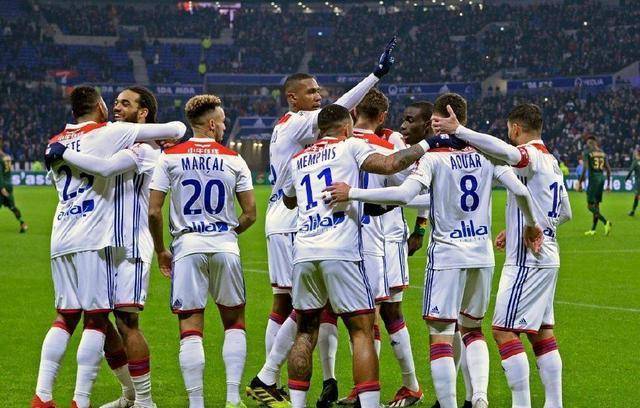 克莱蒙险胜昂热,逆袭积分榜追赶对手 克莱蒙险胜昂热,逆袭积分榜追赶对手