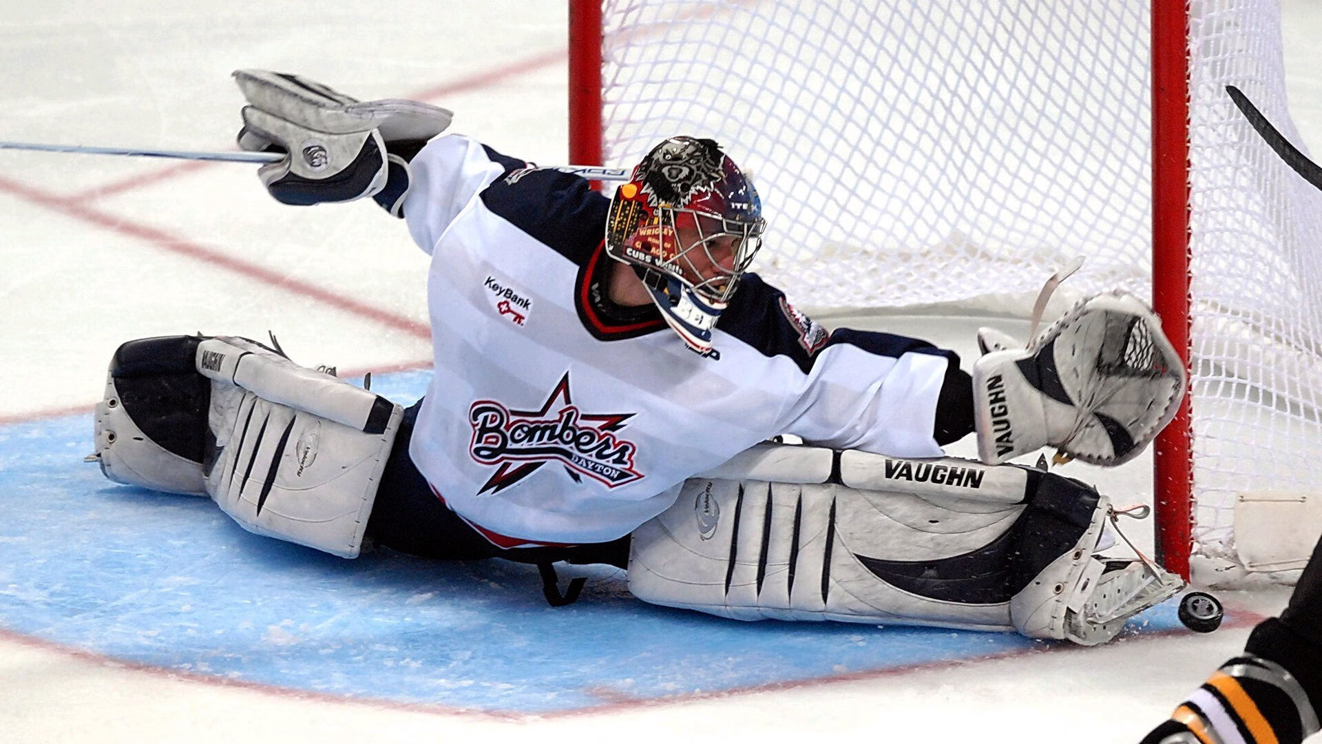 F1新赛季揭幕战之夜,弗拉霍维奇打出统治级数据,当足球巨星与赛车轰鸣同频共振