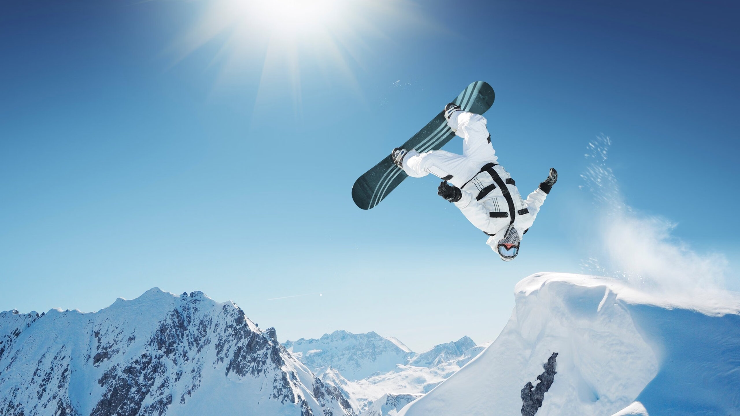 塔图姆关键回合不手软，马刺正面击溃雷霆，当代篮球的两种决胜之道