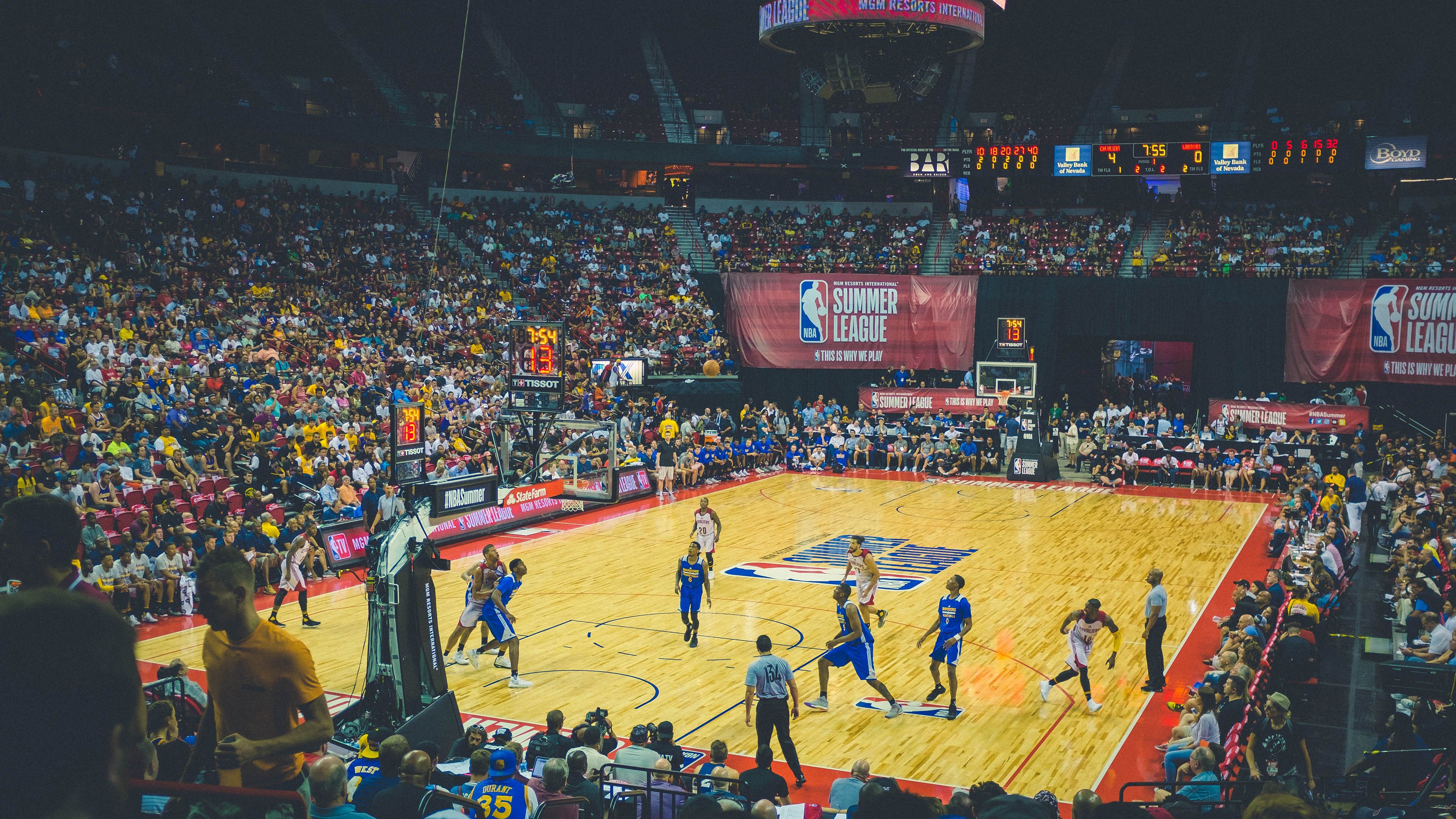 美网鏖战铸就铁血意志，穆雷带队年终总决赛上演王者归来