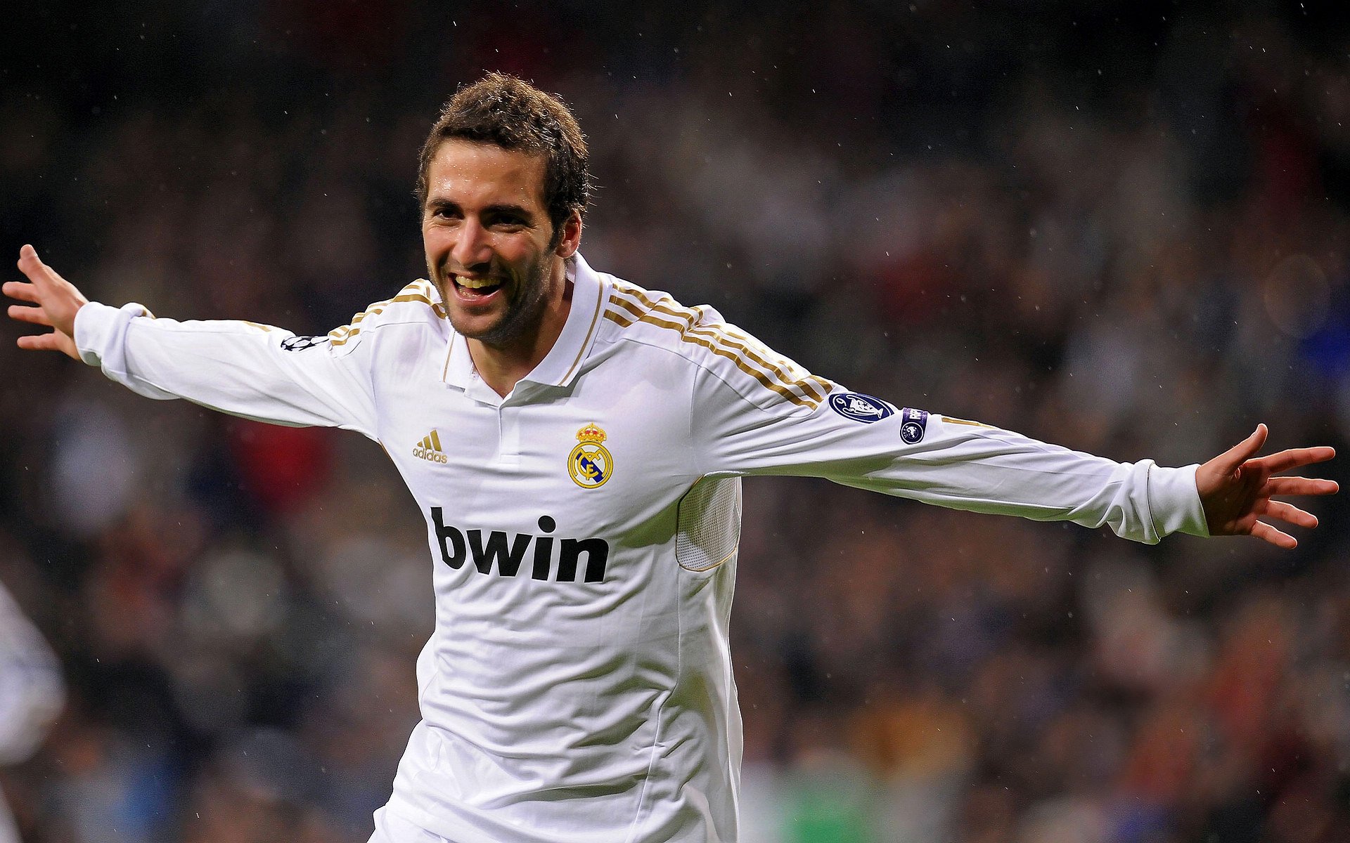 格纳布里独扛德意志战车，奥地利力克智利展现欧洲足球韧性